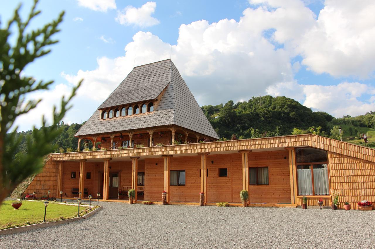 Casa Ralucai Otel Moisei Dış mekan fotoğraf