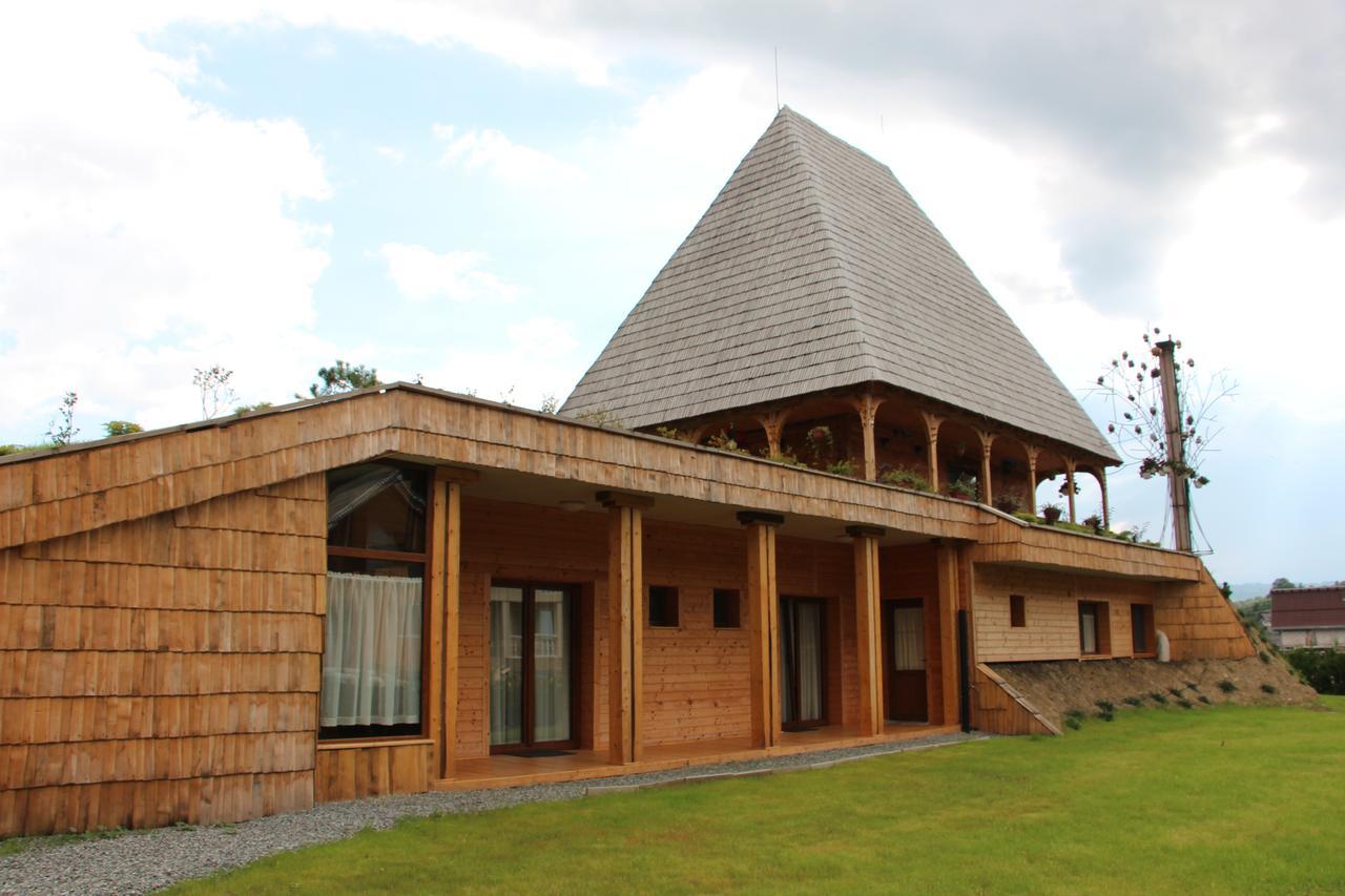 Casa Ralucai Otel Moisei Dış mekan fotoğraf